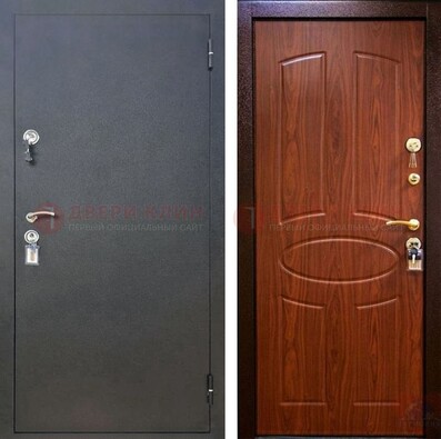 Темная металлическая дверь с порошковым напылением ДП-77 в Сочи