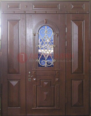 Стальная парадная дверь со стеклом и ковкой ДПР-4 для коттеджа в Сочи