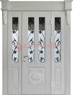 Входная парадная дверь со стеклом и ковкой в белом цвете ДПР-93 в Сочи