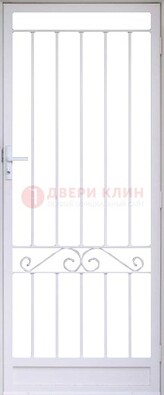 Белая стальная решетчатая дверь с волютами ДР-30 в Сочи