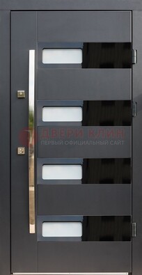 Черная стальная дверь МДФ хайтек со стеклом ДС-16 в Сочи