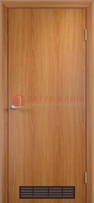 Светлая техническая дверь с вентиляционной решеткой ДТ-1 в Сочи