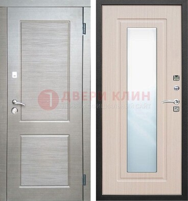 Светлая металлическая филенчатая дверь и МДФ Белый дуб с зеркалом ДЗ-104 в Сочи