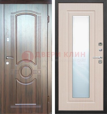 Светло-коричневая дверь c виноритом с узором и филенчатой МДФ ДЗ-120 в Сочи