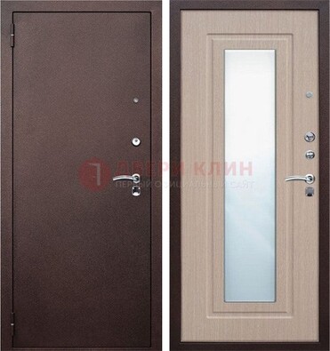 Коричневая стальная дверь с зеркалом МДФ внутри ДЗ-38 в Волжском