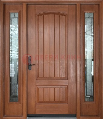 Стальная дверь с массивом дуба и витражом для дома ВЖ-17 в Сочи
