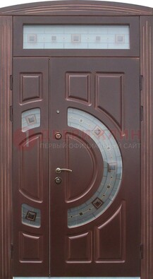 Коричневая двухстворчатая железная дверь с МДФ и витражом ВЖ-29 в Сочи